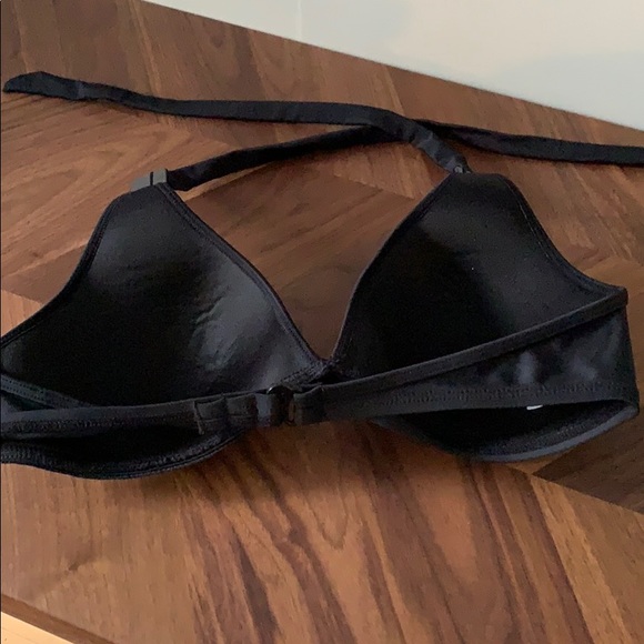 Lolë Bikini top - halter neck. - Picture 2 of 4